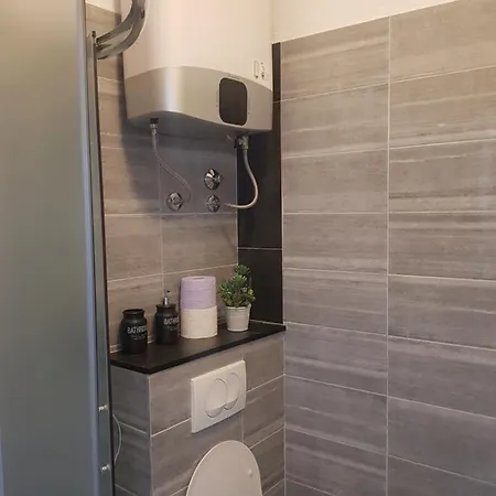 Apartman Marin * Bogomolje